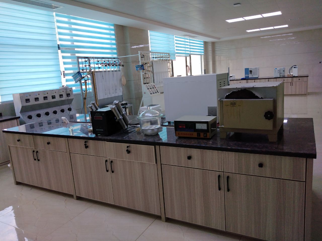 lab room 5.jpg